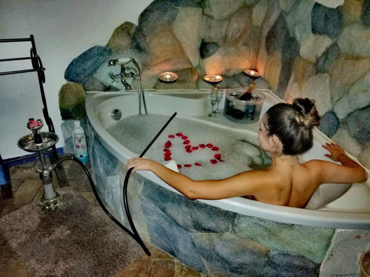 El Escondite De Martina, Casa Rural Romantica Setenil De Las Bodegas المظهر الخارجي الصورة
